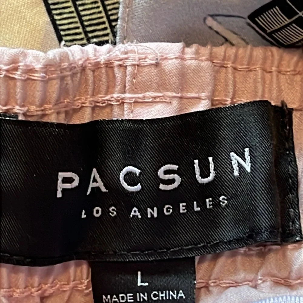 Pac Sun Havana Graphic Swim Shorts men’s size large